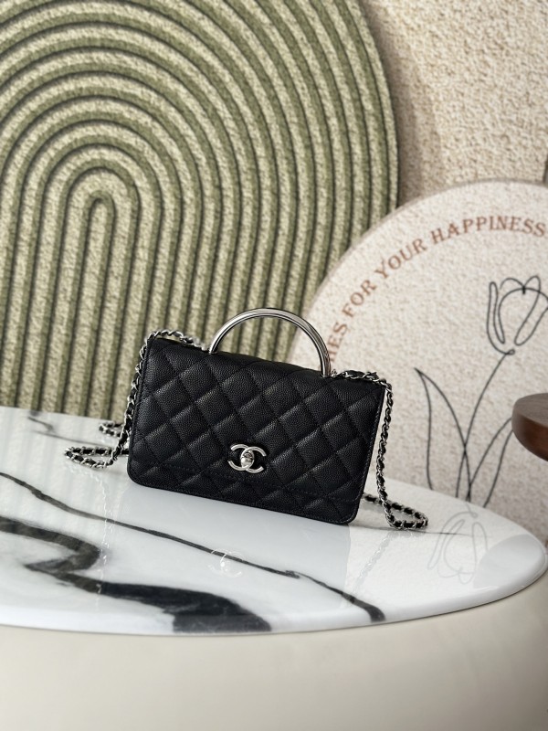 CHANEL 香奈兒 Mini Top Handle Flap 小型菱格紋鏈條包（黑銀款）