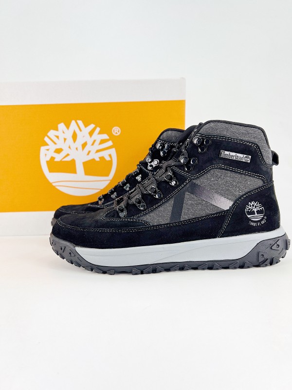 CAT卡特戶外工裝輕底休閒馬丁靴大黃靴系列 尺碼：39 40 41 42 43 44