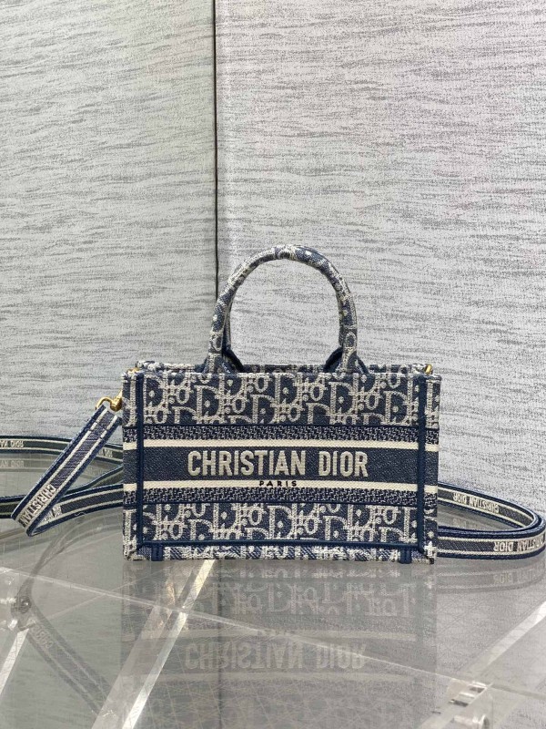 【DIOR】Book Tote Mini 藍色 Oblique 手提包｜經典刺繡帆布 × 精緻迷你版 × 附背帶可斜背
